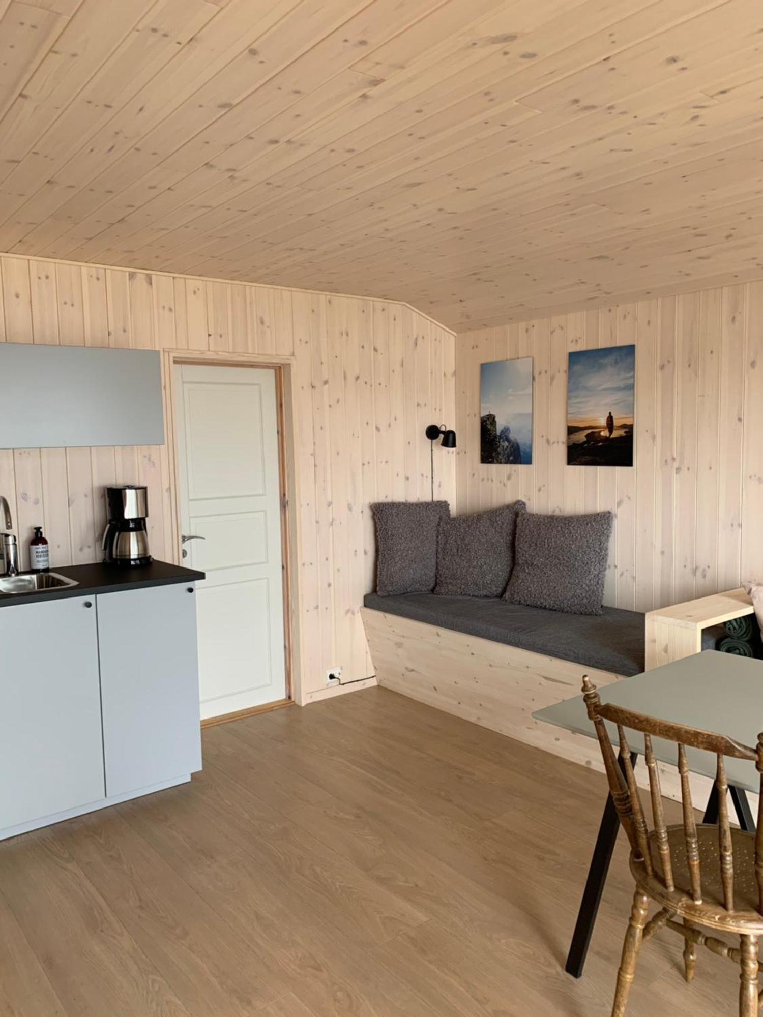 Fugelvagen, Cabins And Glamping Alvund ภายนอก รูปภาพ